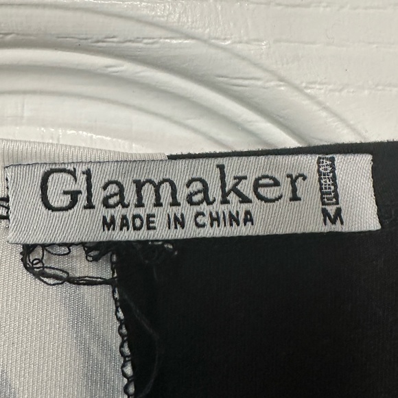 Glamaker jumpsuit. Black half/white half design - Picture 5 of 6
